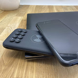 Powerbank Wireless 20.000mAh Drahtlos Aufladen Qi Technologie LED Status Display Outdoor Camping Reise Kfz LKW Adapter Externes Handy Akku Tragbares Ladegerät USB USB-C USB-Micro (20.000mAh, Schwarz)